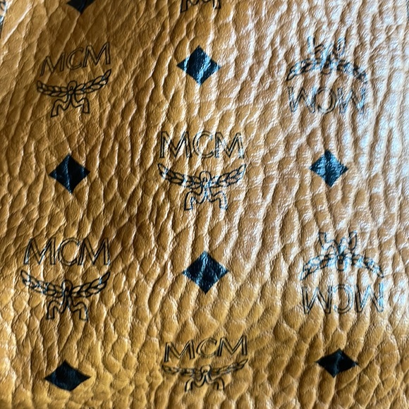 MCM reversible tote… - Picture 6 of 6